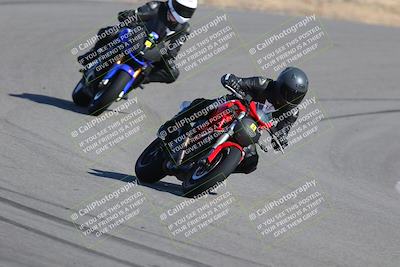 media/Feb-05-2023-Classic Track Day (Sun) [[c35aca4a42]]/Group 2/session 1 turn 9/